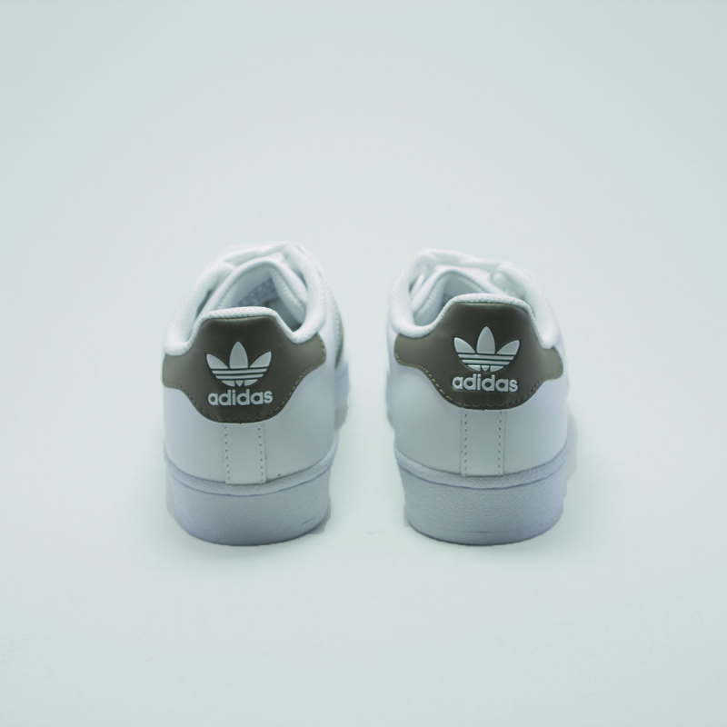 adidas kaki superstar